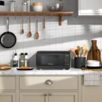 FRIGIDAIRE EMW733BLACKAMZ 0.7 Cu. Ft. Microwave, Black - Image 3