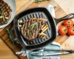 Lodge Cast Iron Grill Pan, Square, 10.5 Inch - Image 3