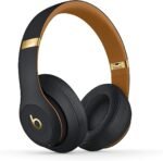 Beats Studio3 Wireless Over-Ear Headphones The beats Skyline Collection - Midnight Black (Renewed) - Image 4