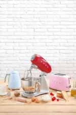 Smeg 50's Retro Stand Mixer (Red) - Image 3