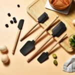2016 New Year Healthy Cooking, 5 Pieces Silicone Scraper Set - Non-Stick Kitchen Scraper Tools, Heat Resistant up to 600°F, Food Grade Baking Utensils, for Cooking, Stirring, Piping - Black - Image 5