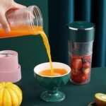 Portable Fruit Juicer Electric Blender, USB Charging Multifunctional Mixer for Smoothies Shakes Home Office Travel PC Food Grade Plastic 400mL Capacity - Image 6