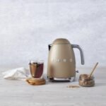 SMEG 50's Retro Style 7 Cup Electric Water Kettle with Automatic Shutoff, Removable Base, and Water Indicator, KLF03CHMUS, Matte Campagne - Image 4