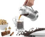 Gourmia GCM9830 French Press Coffee Maker Set 600 ml French Press Coffee Brewer With 2 Matching Stainless Steel Drinking Cups - Image 5