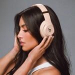 Beats Studio Pro x Kim Kardashian - Wireless Bluetooth Noise Cancelling Headphones - Moon (Renewed) - Image 3