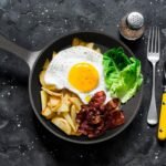 Skylety 10 Sets 6. 3 Inches Mini Cast Iron Skillets Small Black Sizzling Plate Cast Iron Skillets Frying Pan Set with Oil Brush for Indoor Outdoor Restaurant Kitchen - Image 4