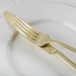 Alata Kate Champagne Gold Satin 40-Piece Silverware Set, Service for 8, Stainless Steel Flatware Set, Matte Polished Cutlery Set, Dishwasher Safe - Image 4