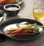 GE 1.4 Cu. Ft. Countertop Microwave Oven - Image 7