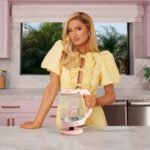 Paris Hilton Electric Kettle, Fast Boil with Auto Shut-Off, LED Indicator, 360° Base, Cord Storage, 1.8-Liter, Glass, Pink - Image 3