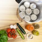 NESCO 24 Quart Manual Pressure Canner, Pressure Cooker, with pressure guage, locking lid, and removing canning rack - Image 3