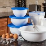 Sterilite 07479406 8 Piece Covered Bowl Set, White & Blue - Image 3