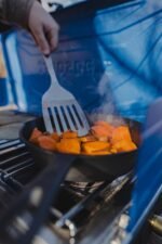 Stansport Pre-Seasoned Cast Iron Skillets - 3 Piece Set - Image 5