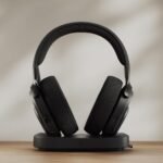 Fractal Design Scape Dark - Wireless PC Gaming Headset - Detachable Flip-to-Mute Microphone with Noise Cancellation - Battery Life Up to 40 Hours - Configurable Ambient Lighting - Black - Image 5