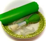 All-in-one Premium Ceramic Garlic Grater Plate 4-Piece Set - Green Embossed Design and Style - For Garlic, Ginger, Chocolate, and more! - Comes with 5.25" Plate, Peeler, Brush, and Stand - Image 5