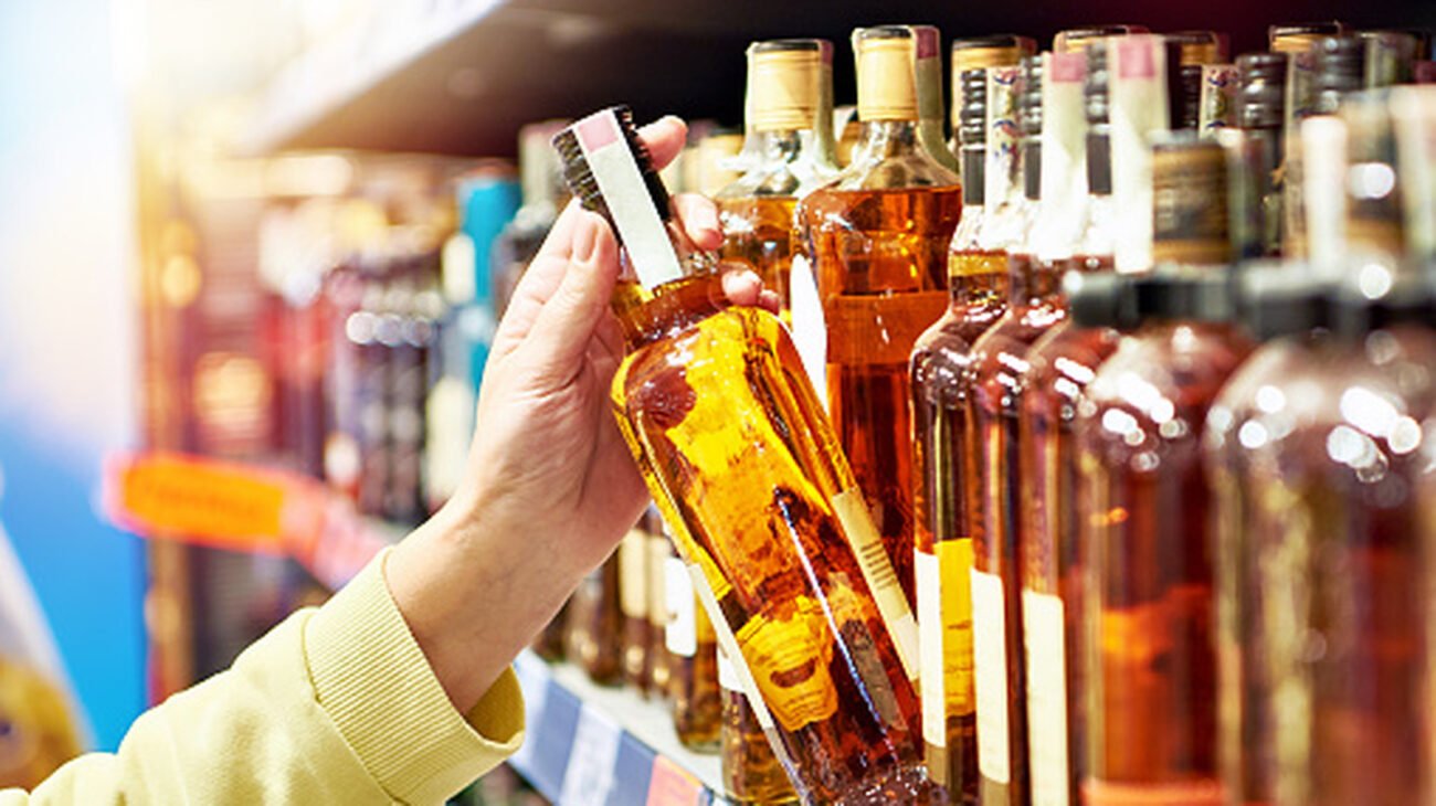 The Biggest Differences In Alcohol Selection