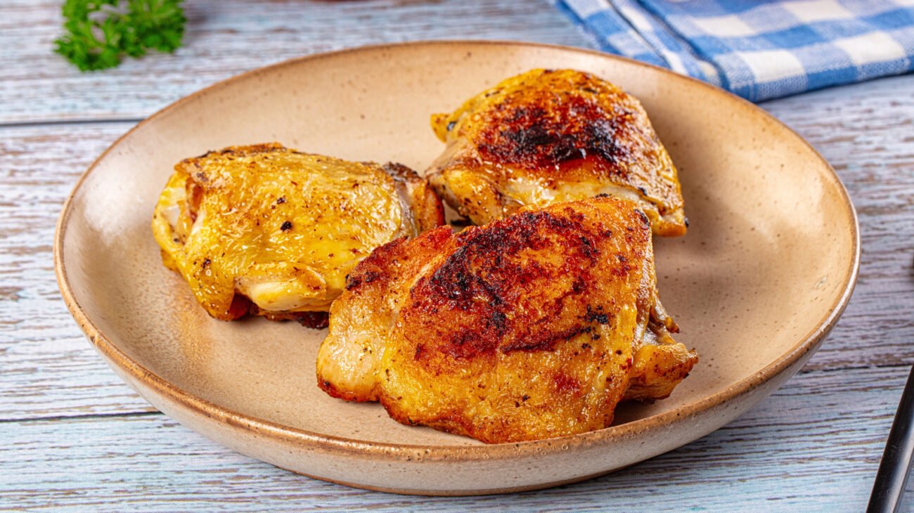 The Genius Way To Make Crispy Chicken In The Slow Cooker