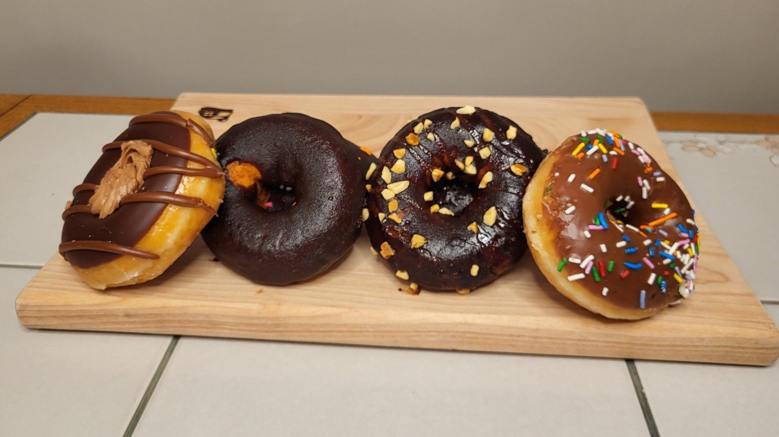 8 Donut Chain Chocolate Donuts, Ranked 8 Donut Chain Chocolate Donuts, Ranked