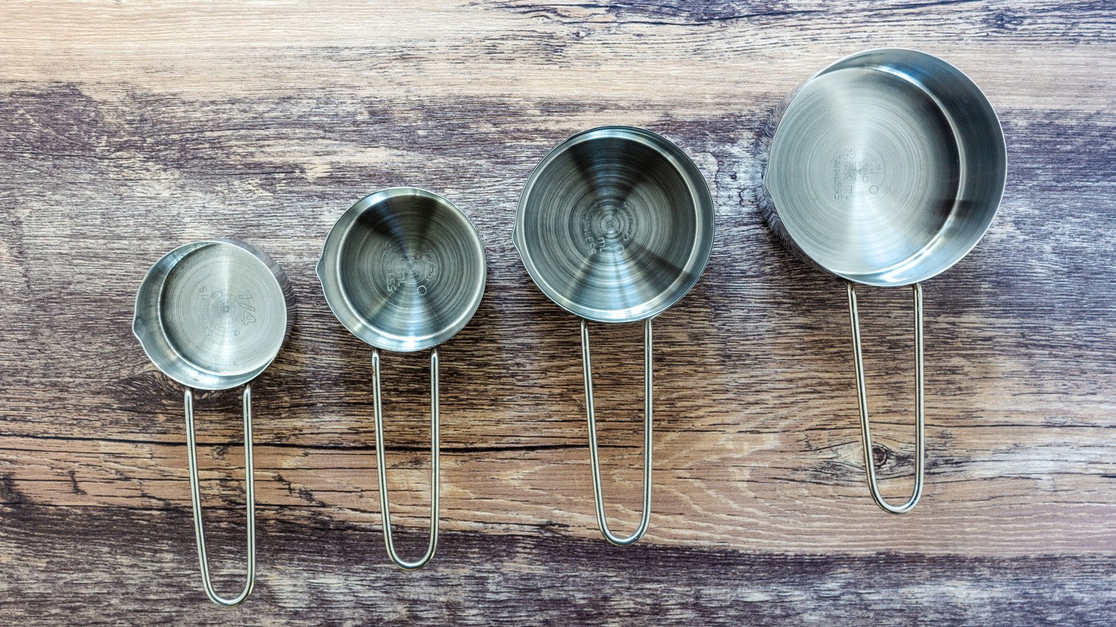 8 Measuring Cup Storage Ideas To Tame Cluttered Kitchen Drawers