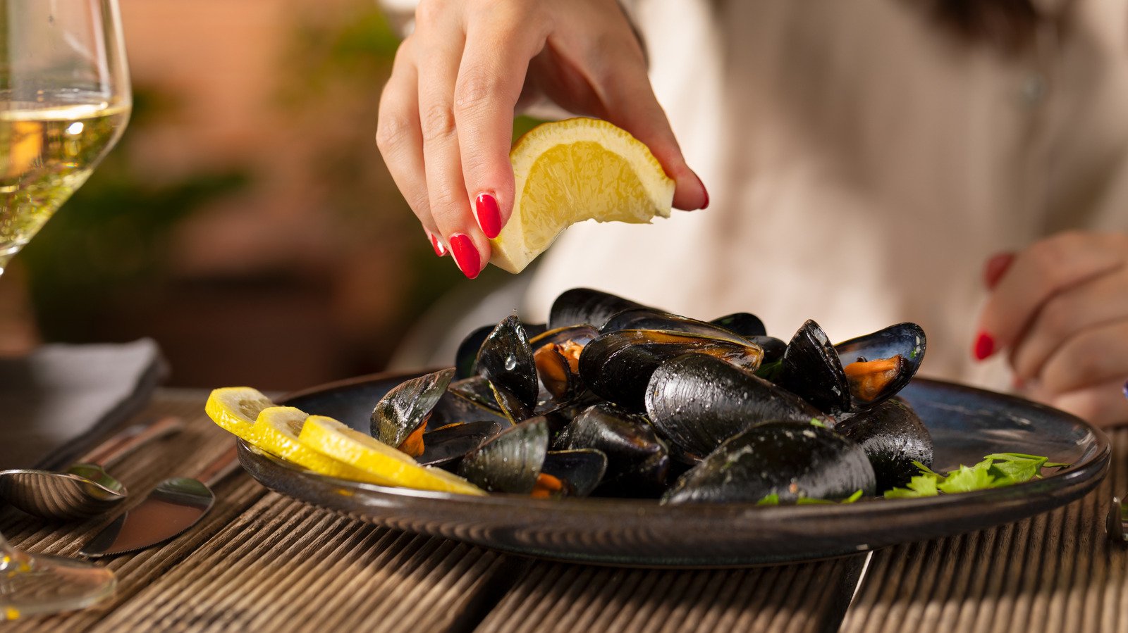 10 Chains With The Highest Quality Seafood, According To Reviews 10 Chains With The Highest Quality Seafood, According To Reviews