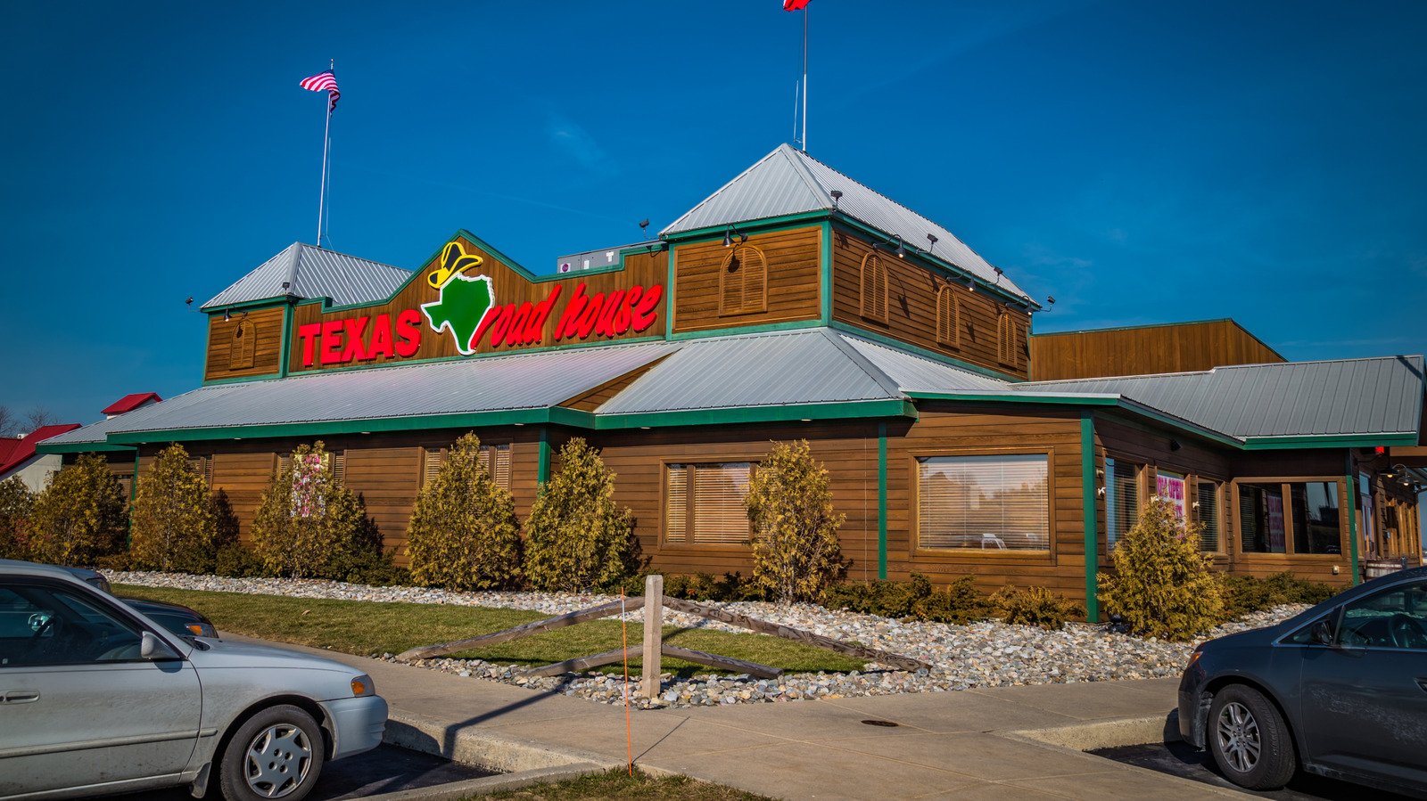 4 Ordering Tips For Better Steaks At Texas Roadhouse