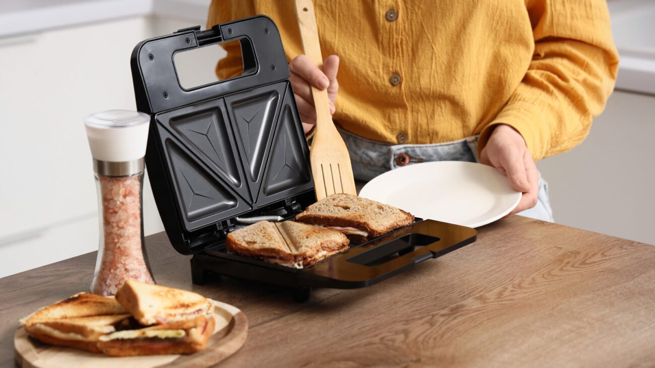 Give Any Sandwich A 'Texas-Style' Upgrade With Just One Swap
